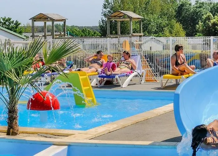 Holiday home La Paranthese Marine Brem-Sur-Mer