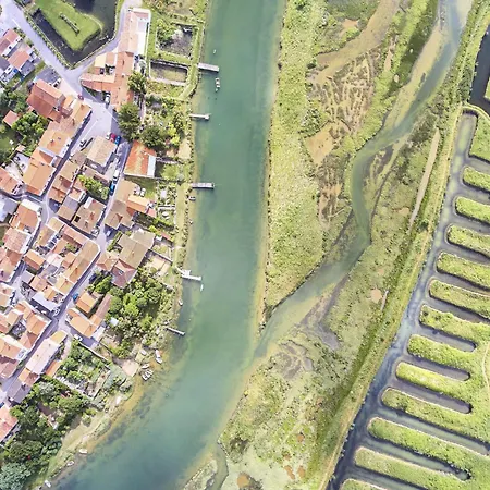 La Paranthese Marine * ברם סור מר